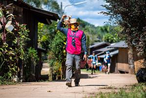 BIB: 
                            <button type="button" onclick="openModal(19301414)" class="btn btn-primary btn-sm float-right btn-popup" data-toggle="modal" data-target=".modal-high-quality">
                        <i class="fas fa-shopping-cart"></i> Add to Cart
                    </button>
                                            <button type="button" onclick="isThisMe(19301414, true)" class="btn btn-success btn-sm float-right btn-popup btn-isme hidden" data-toggle="tooltip" data-placement="bottom" title="นี่คือรูปของคุณใช่ไหม คลิกที่นี่เพื่อเอาเข้าอัลบั้ม">
                        <i class="fas fa-plus"></i> Add to album
                    </button>
                    <button type="button" onclick="isThisMe(19301414, false)" class="btn btn-warning btn-sm float-right btn-popup btn-isnotme hidden">
                        <i class="fas fa-ban"></i> Remove from album
                    </button>